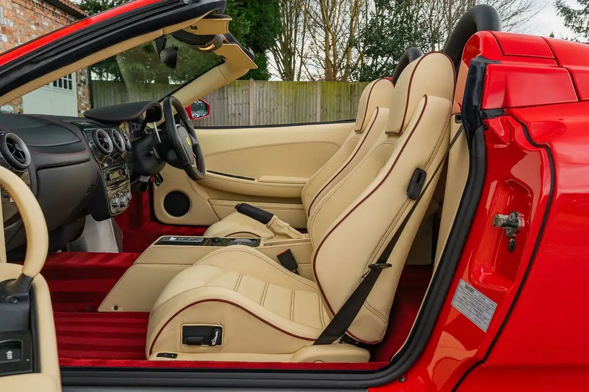 2009-ferrari-f430-43-f1-convertible-big-39
