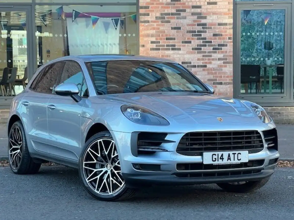 2020-porsche-macan-30-v6-s-big-37