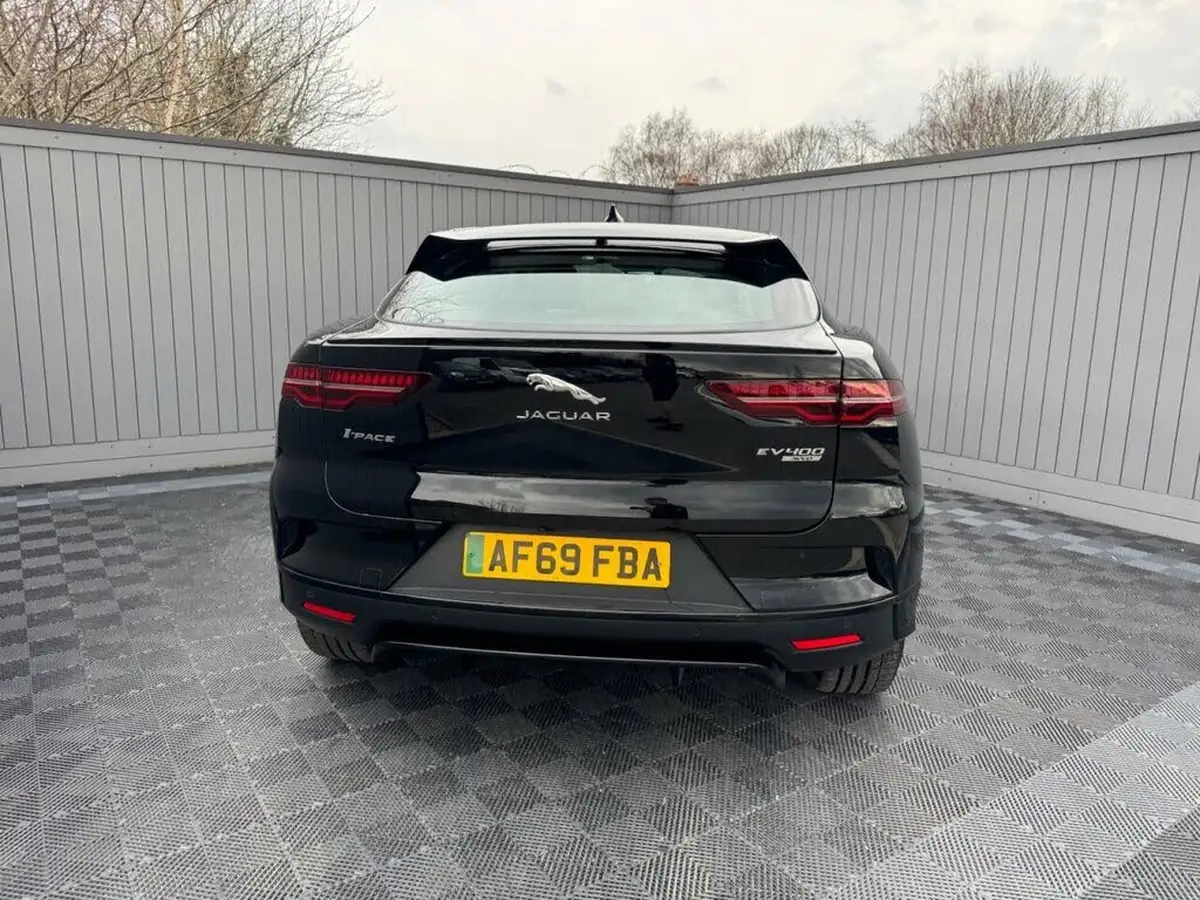 2019-jaguar-i-pace-ev400-se-big-12