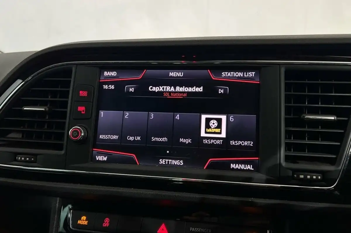 2018-seat-leon-14-tsi-fr-technology-hatchback-5d-big-14