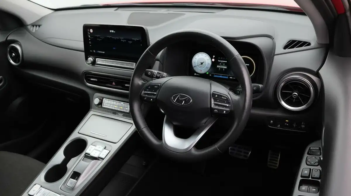 2022-hyundai-kona-e-premium-204ps-64kwh-7kw-obc-big-9