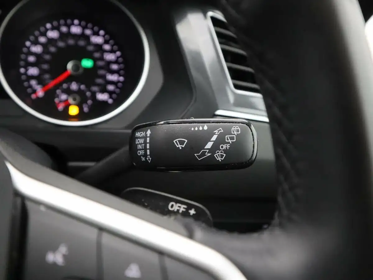 2022-volkswagen-tiguan-20tdi-life-dsg-big-35