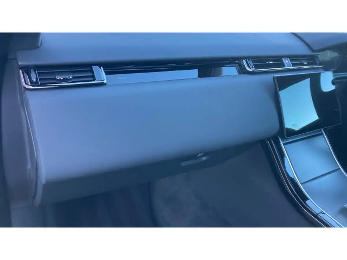 2024-land-rover-range-rover-velar-20-d200-dynamic-se-big-21