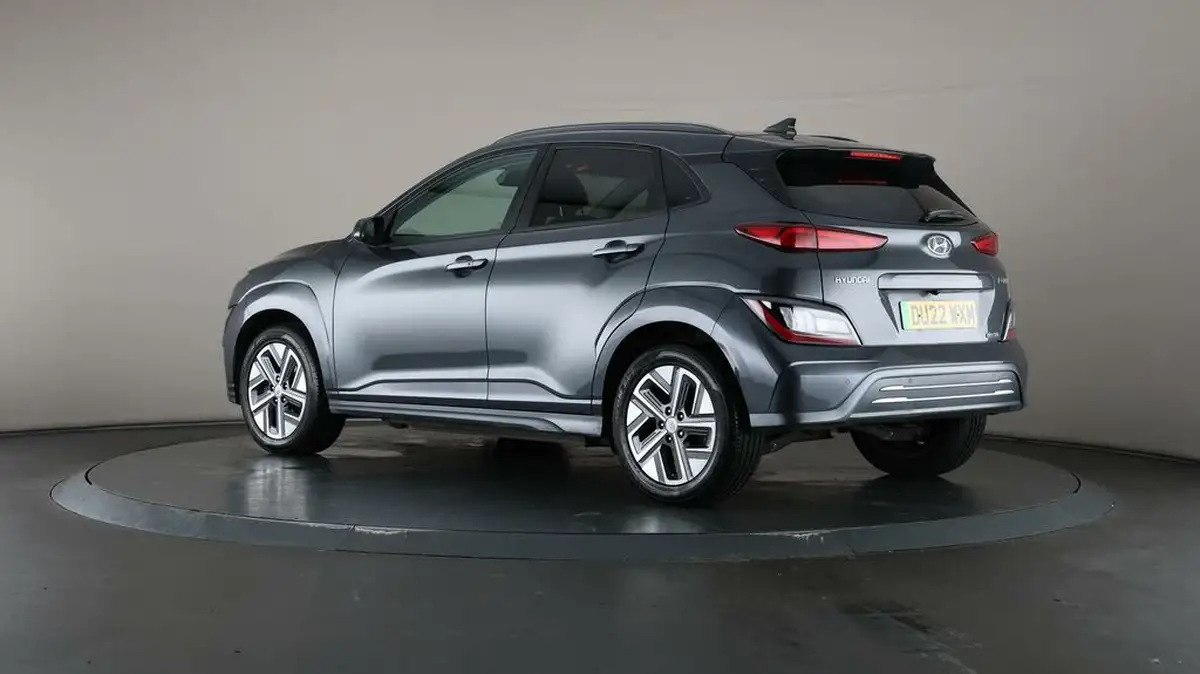 2022-hyundai-kona-e-premium-204ps-64kwh-7kw-obc-big-5