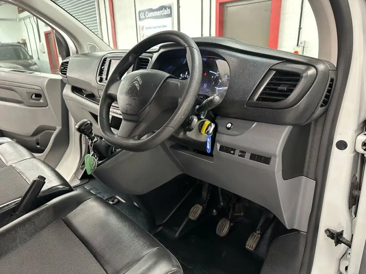 2020-citroen-dispatch-20bluehdi-enterprise-m-1400-120pseu6d-ss-crew-big-14