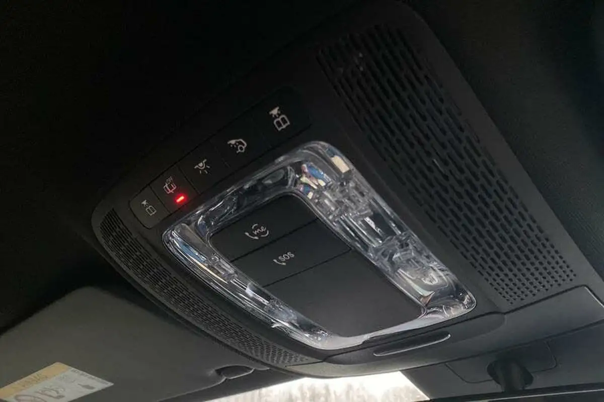 2019-mercedes-benz-a-class-13-a180-amg-line-hatchback-5d-big-39