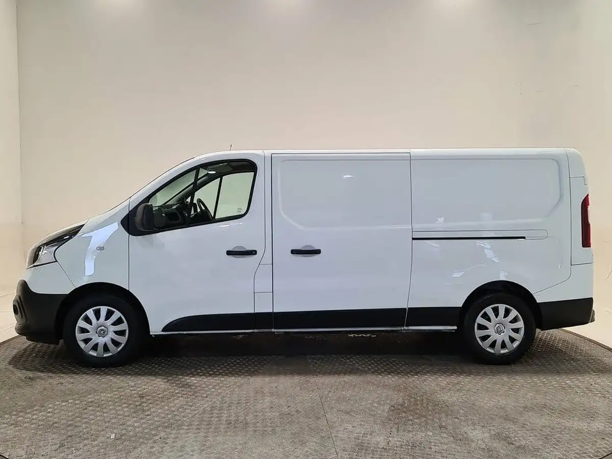2021-renault-trafic-20dci-ll30-energy-120-business-panel-big-8
