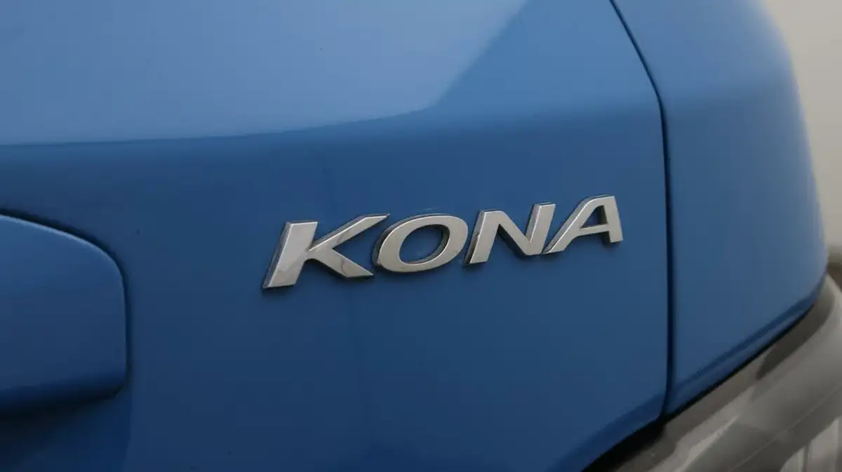 2021-hyundai-kona-10-t-gdi-premium-48-volt-mhev-big-22