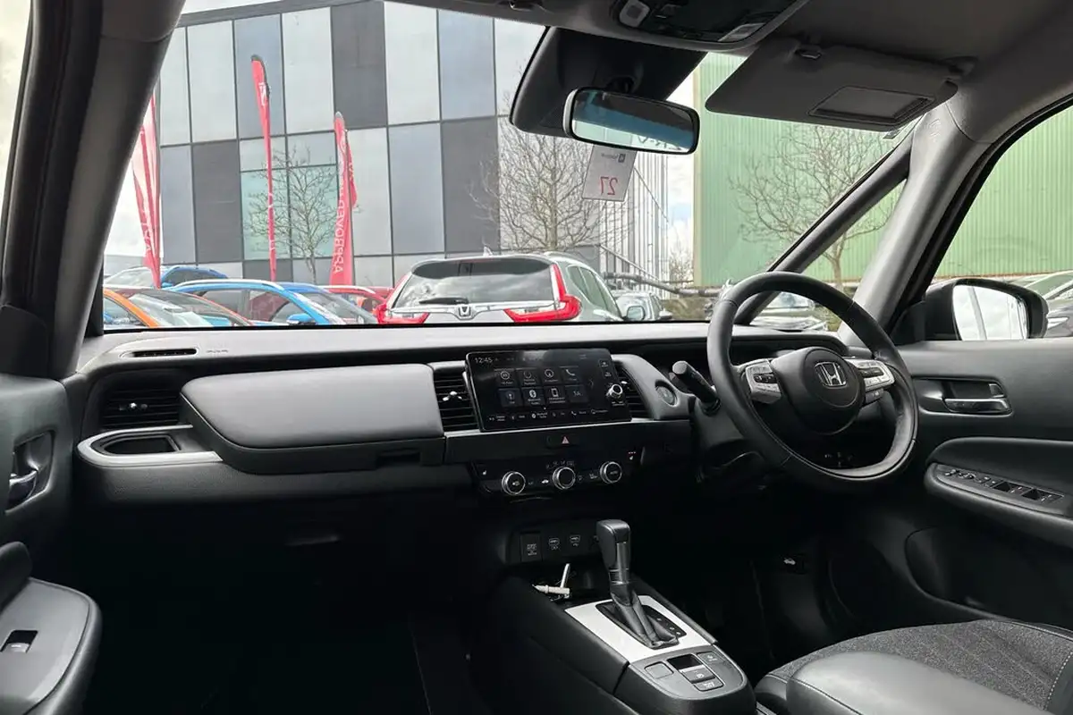 2022-honda-jazz-15-i-mmd-ex-107ps-big-3
