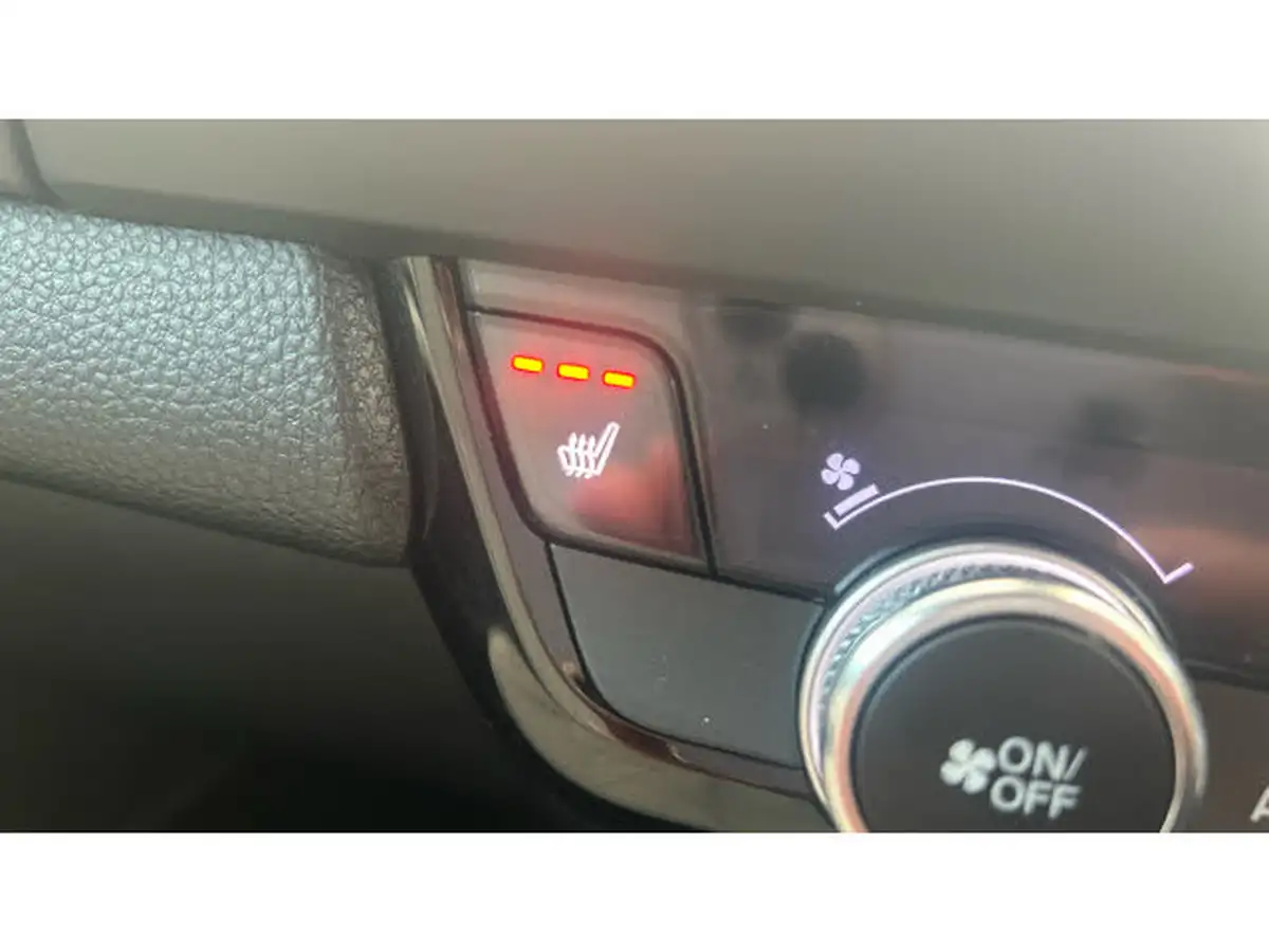 2022-honda-jazz-15-i-mmd-ex-107ps-big-23