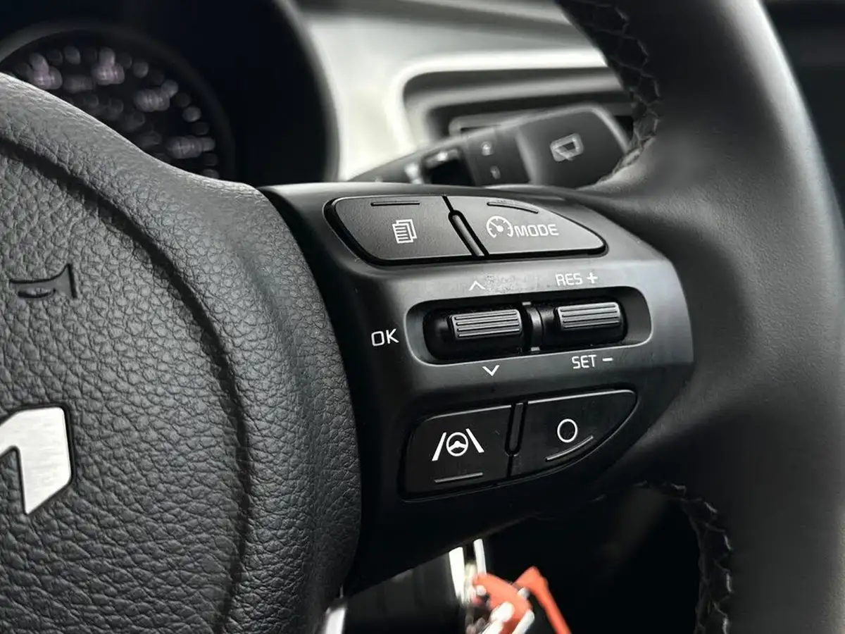 2024-kia-stonic-10-t-gdi-2-98bhp-dct-big-32