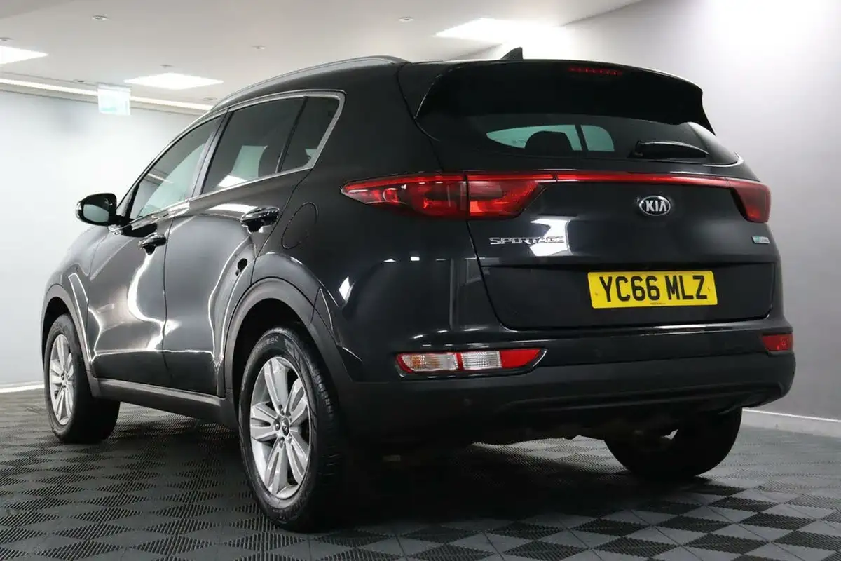 2016-kia-sportage-16-gdi-2-130bhp-big-21