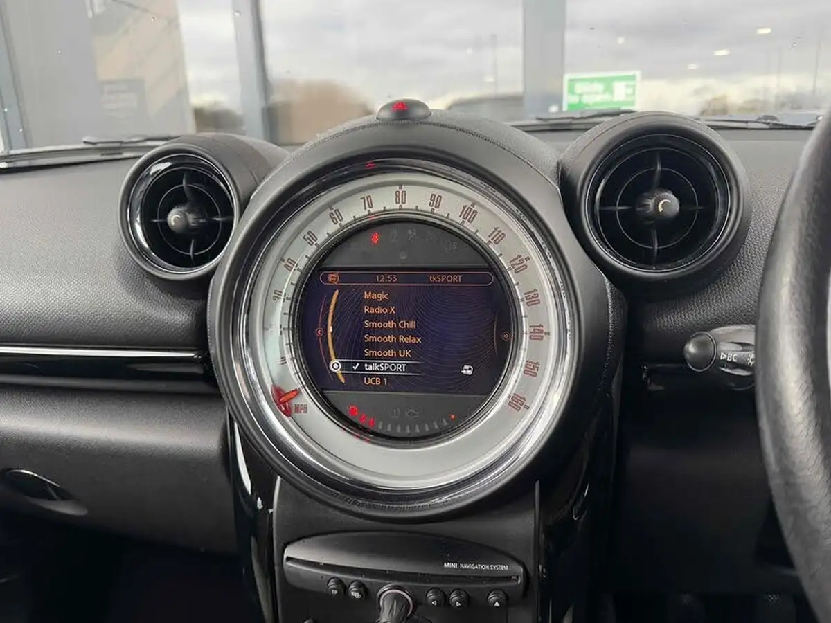 2014-mini-countryman-16td-cooper-big-19