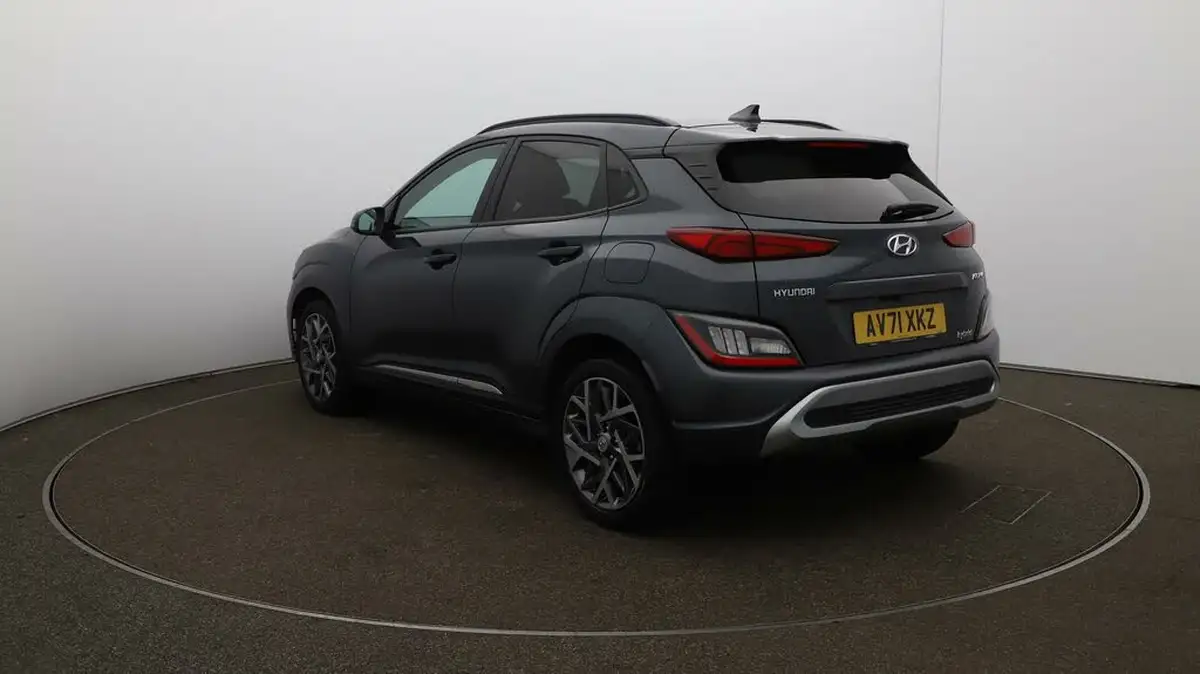 2022-hyundai-kona-16-gdi-premium-big-55