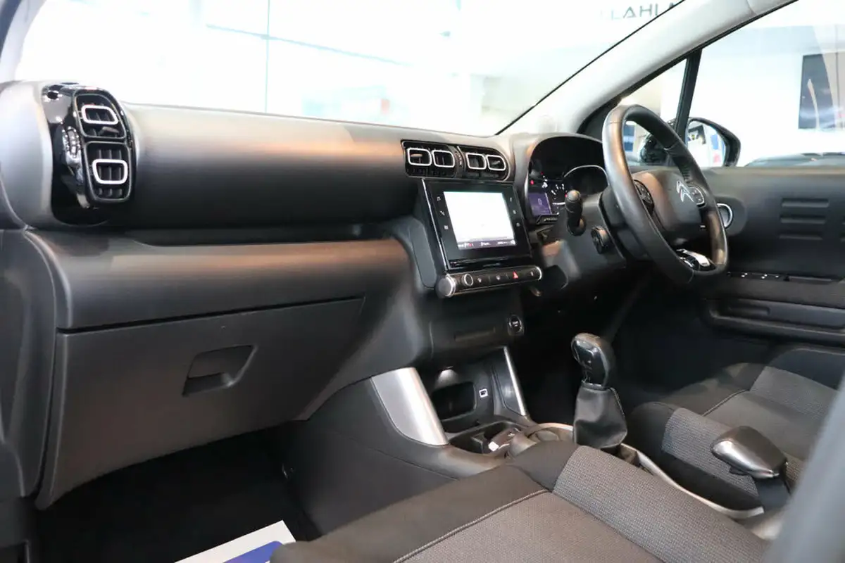 2017-citroen-c3-aircross-12-puretech-flair-110ps-ss-big-3