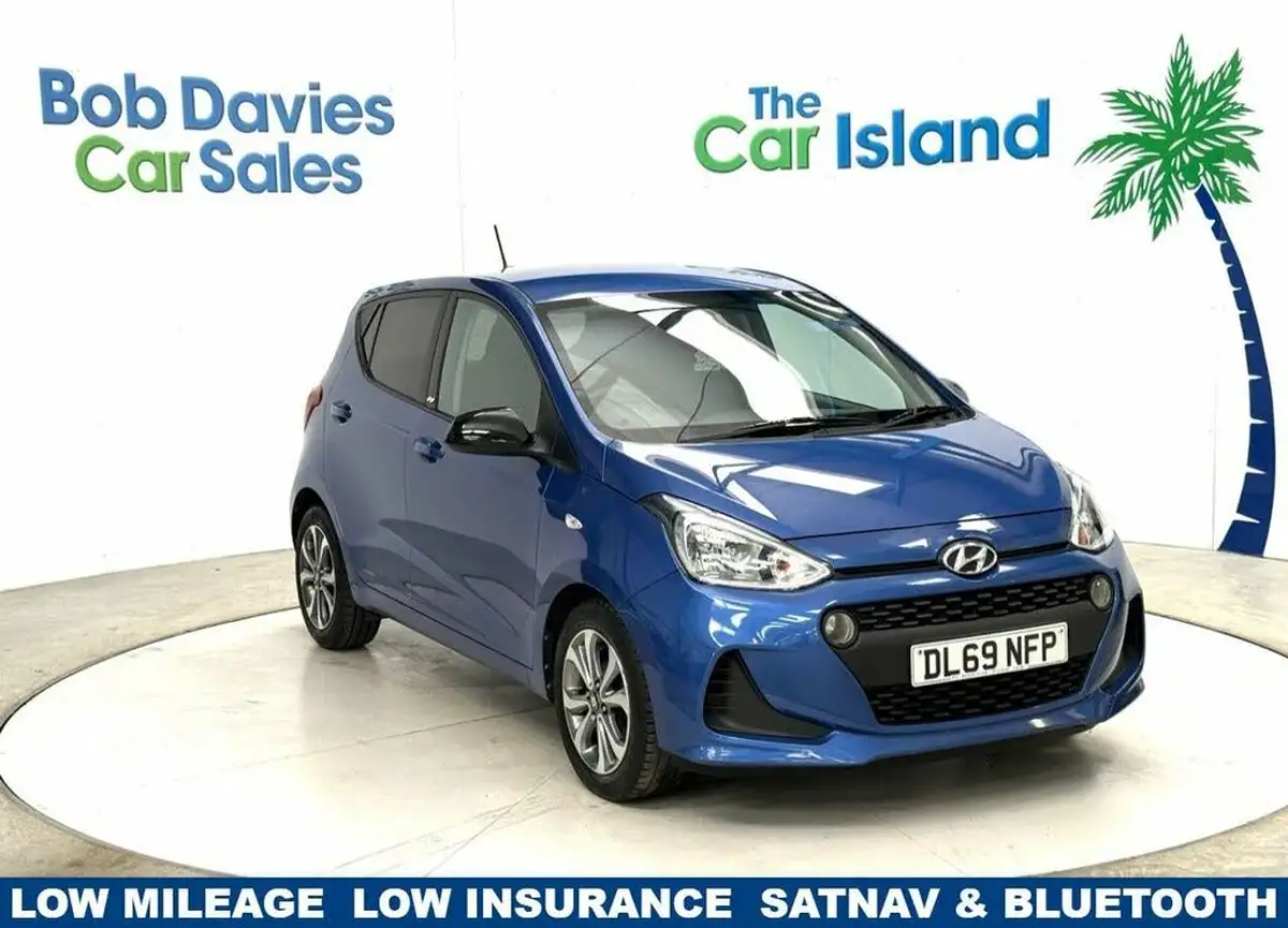 2019-hyundai-i10-10-play-big-0