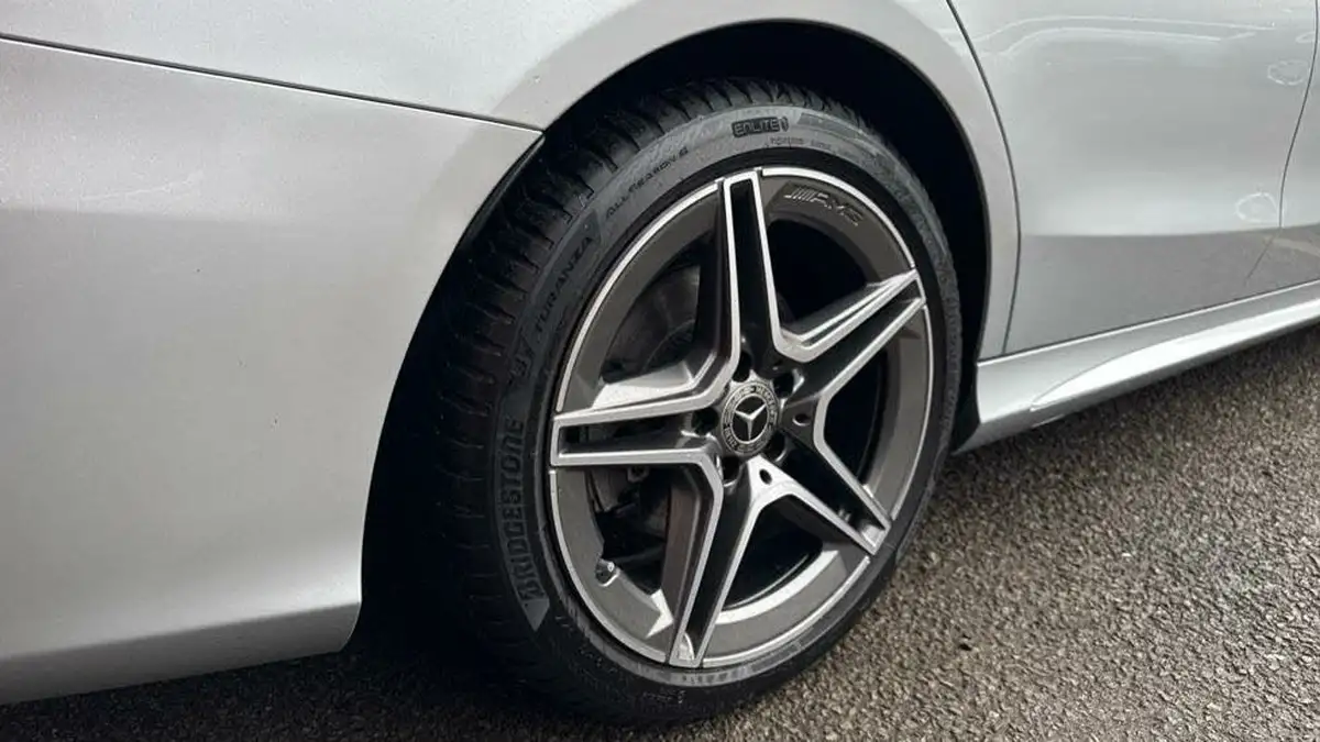 2019-mercedes-benz-c-class-20d-c300d-amg-line-245ps-premiumss-saloon-4d-big-24