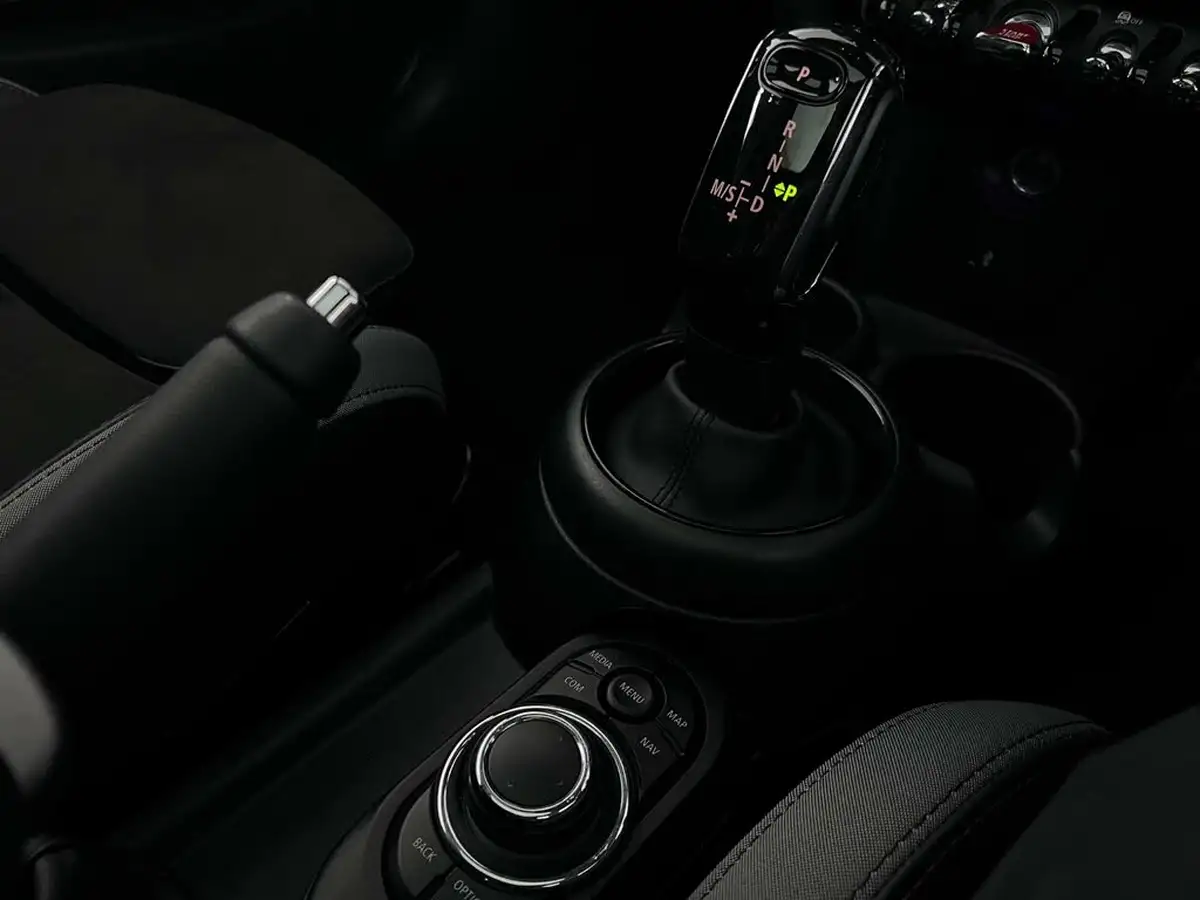 2021-mini-cooper-20-john-cooper-works-hatchback-3d-auto-big-33