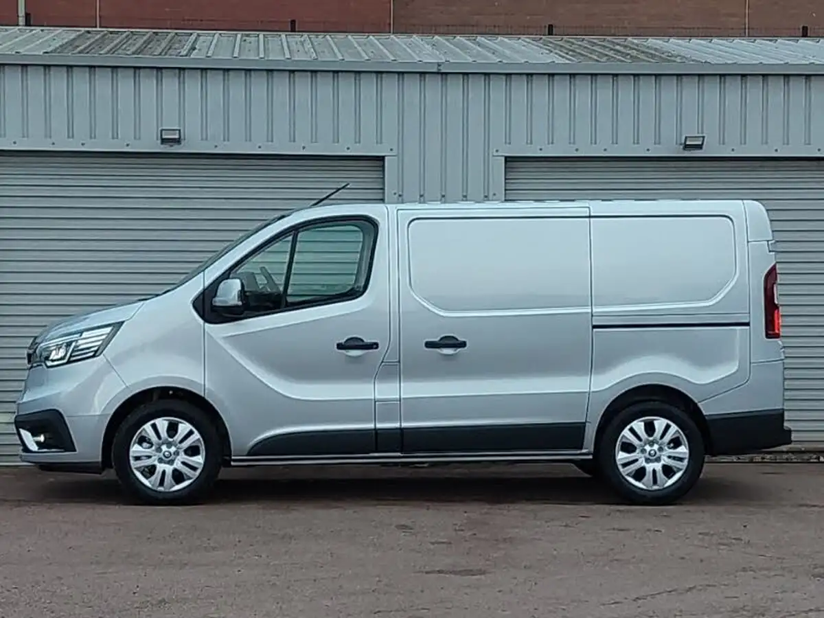 2023-renault-trafic-20dci-sl30-150-extra-eu6d-big-3