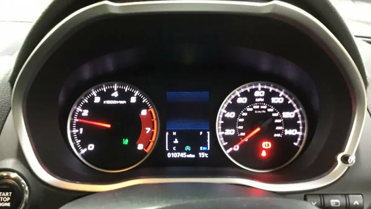 2021-mitsubishi-eclipse-cross-15-4-big-7