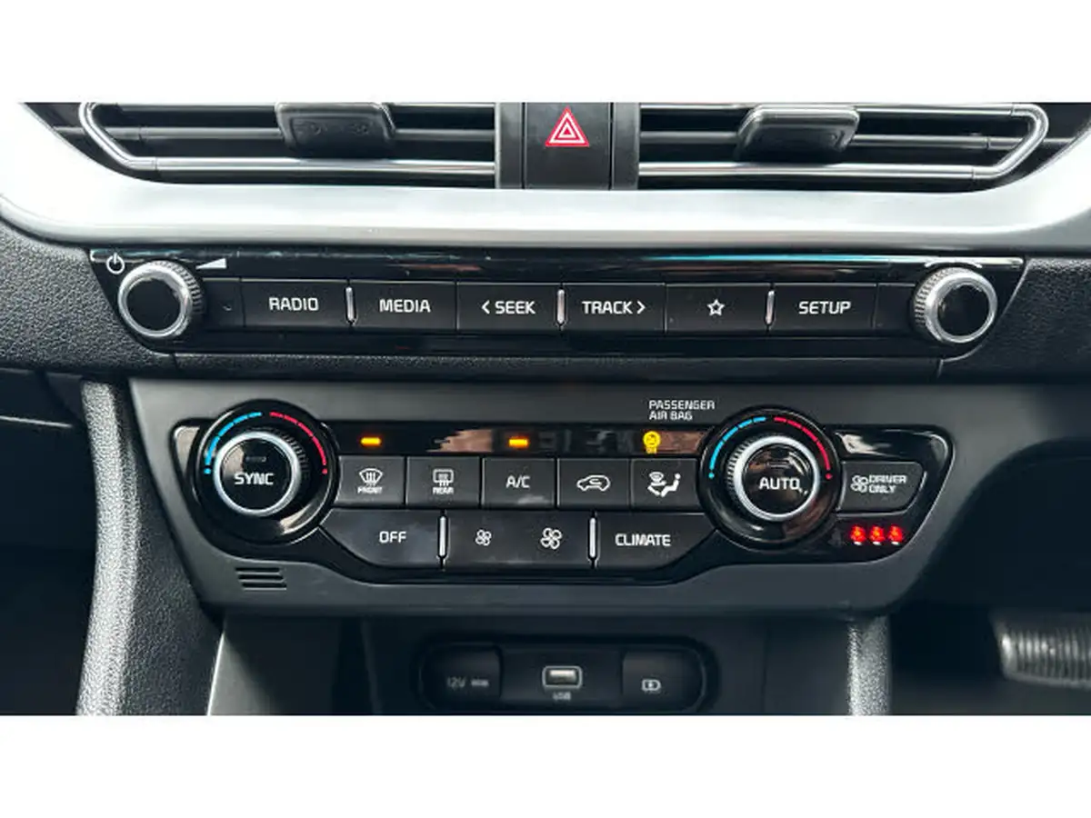 2022-kia-niro-16-gdi-2-139bhp-156kwh-big-9