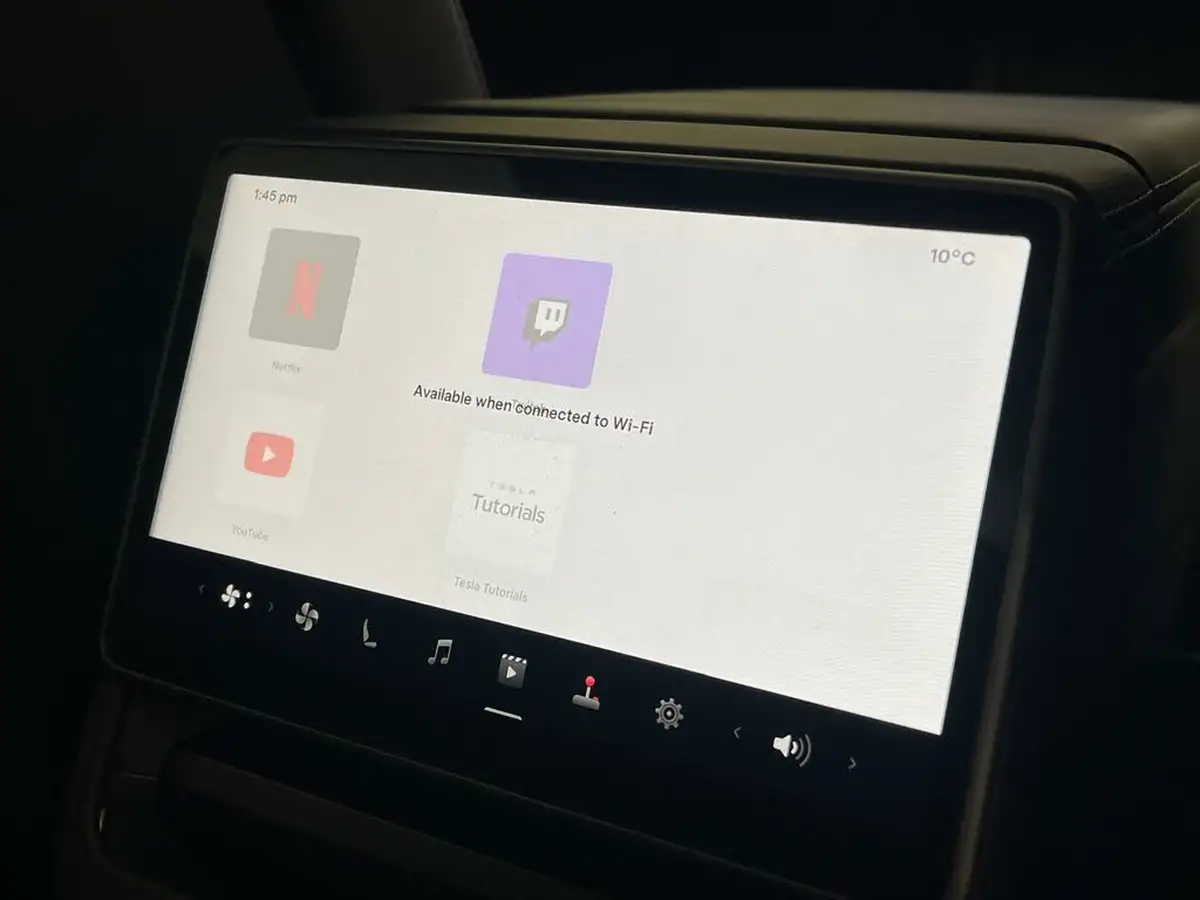 2024-tesla-model-3-e-rwd-big-49