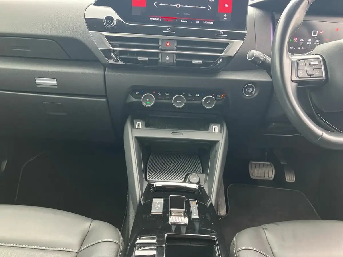 2021-citroen-c4-12-puretech-shine-plus-130ps-big-19