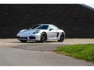 2016-porsche-cayman-718-20-small-1