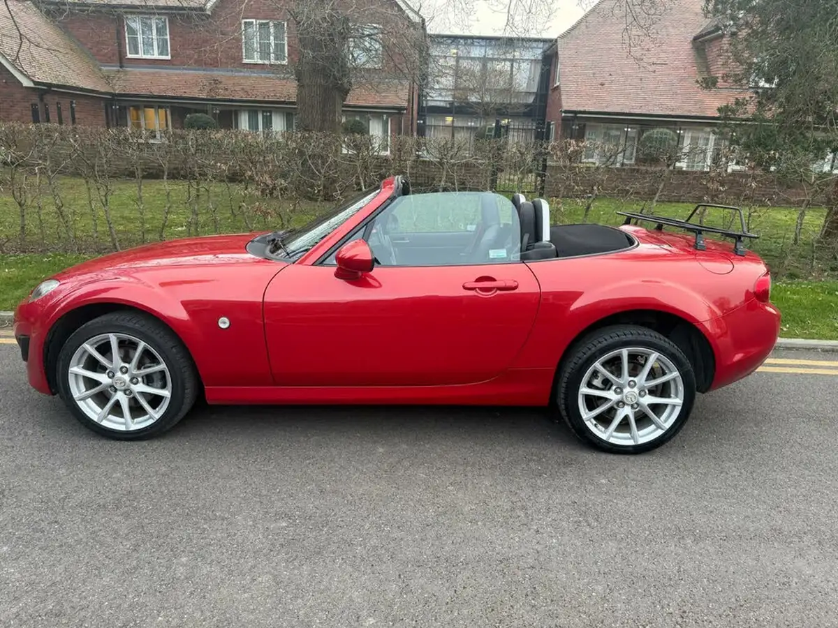 2010-mazda-mx-5-18-miyako-big-5