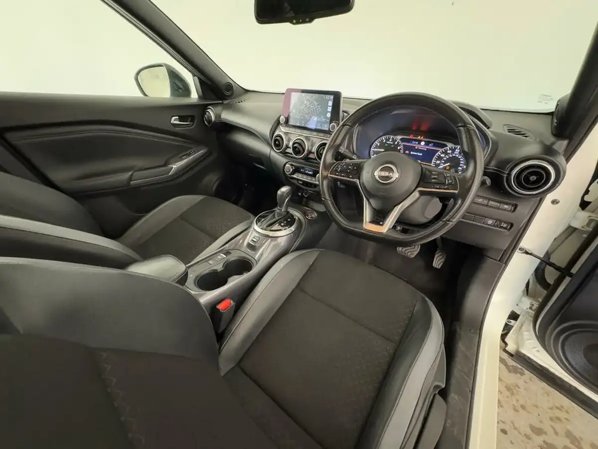 2023-nissan-juke-10-dig-t-n-connecta-dct-big-24