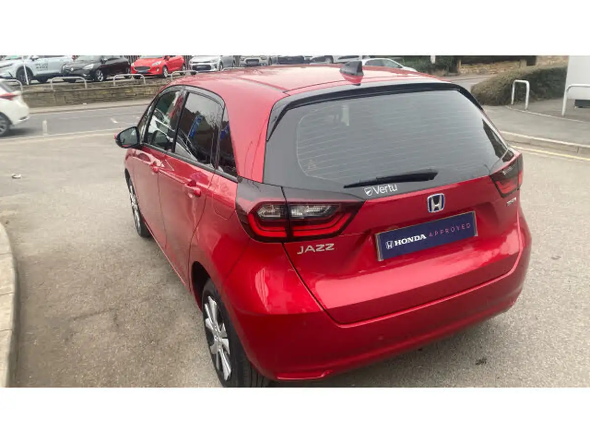 2023-honda-jazz-15-i-mmd-sr-big-40