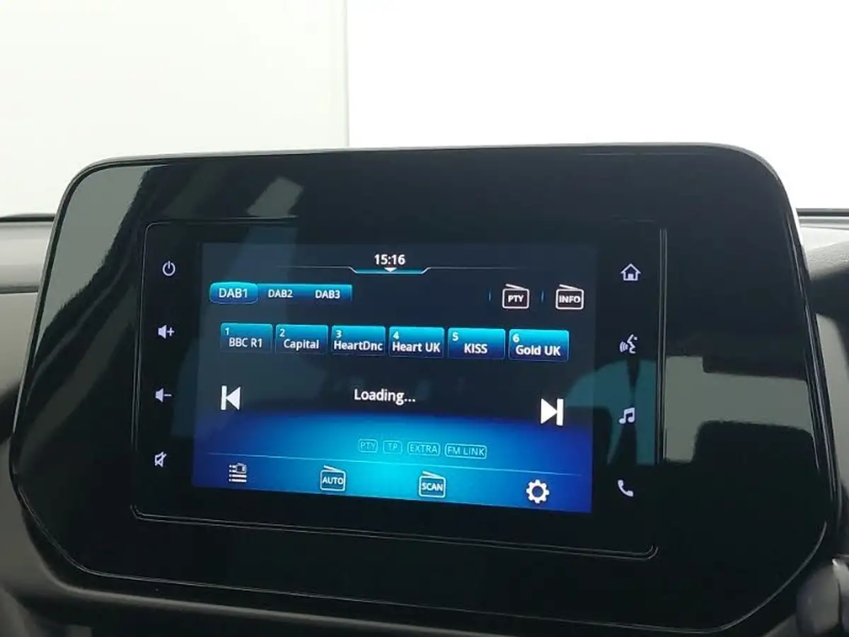 2024-suzuki-s-cross-15-motion-big-15