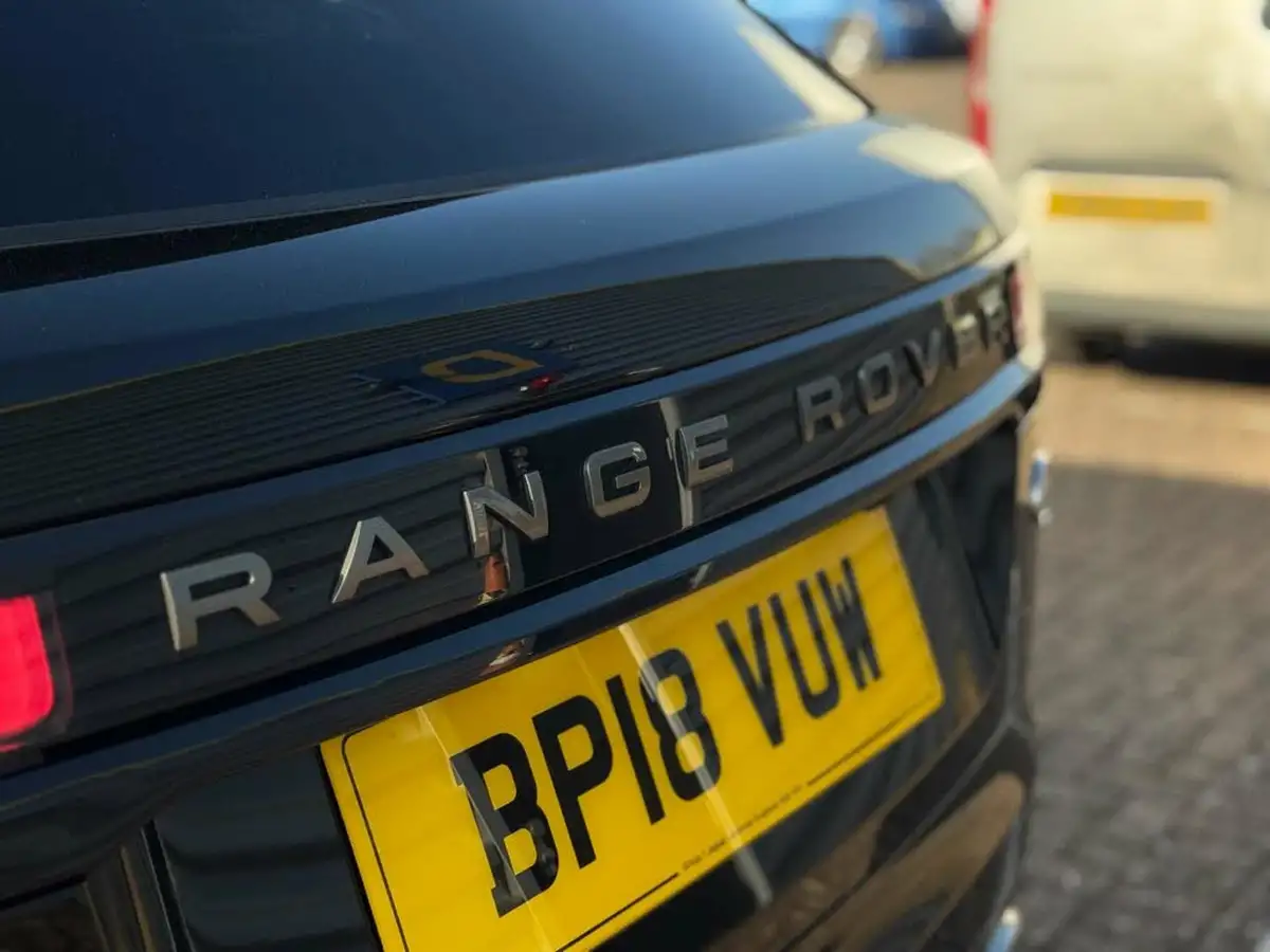 2018-land-rover-range-rover-velar-20-p250-r-dynamic-hse-ss-big-9