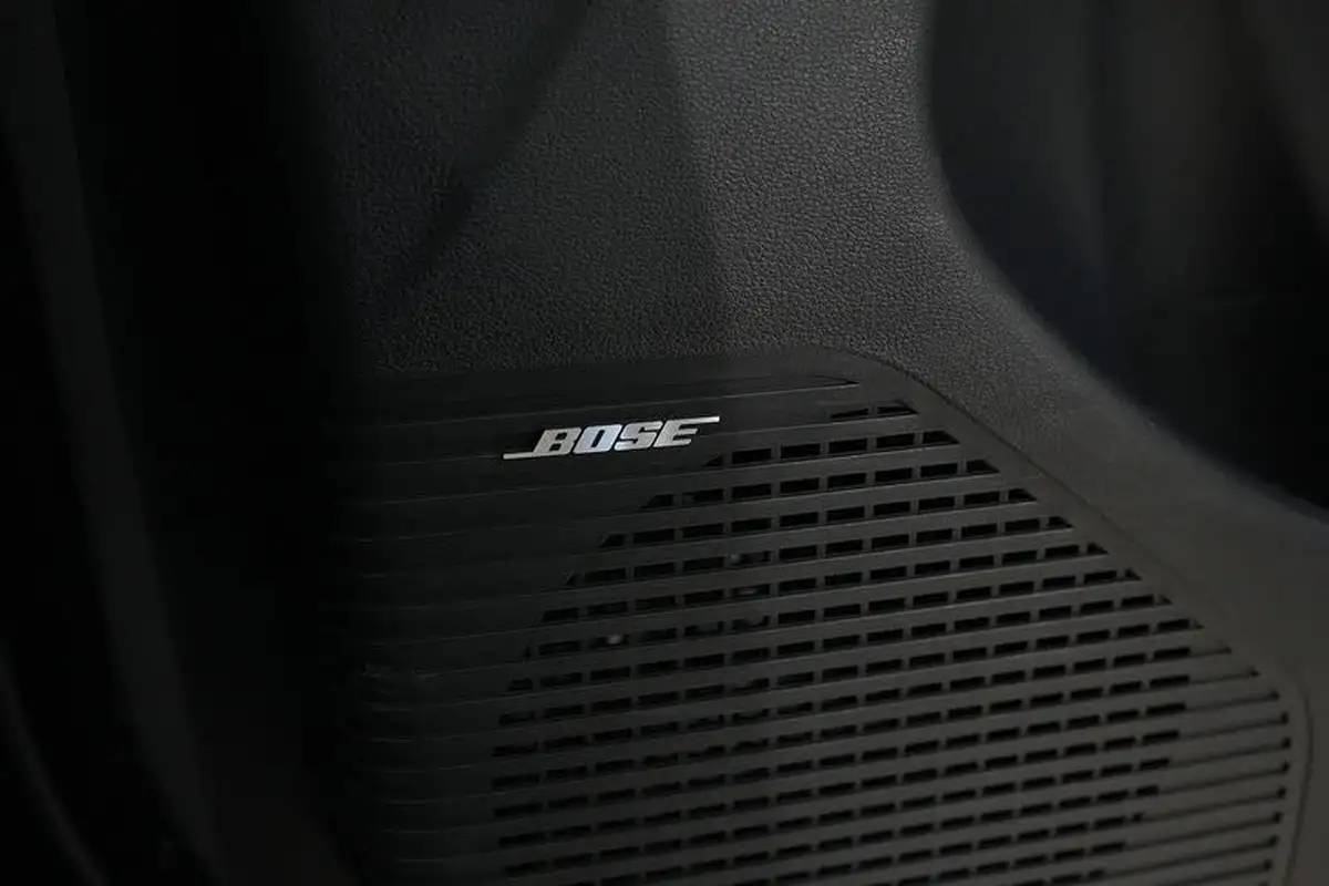 2023-hyundai-kona-10-t-gdi-n-line-s-dct-big-30