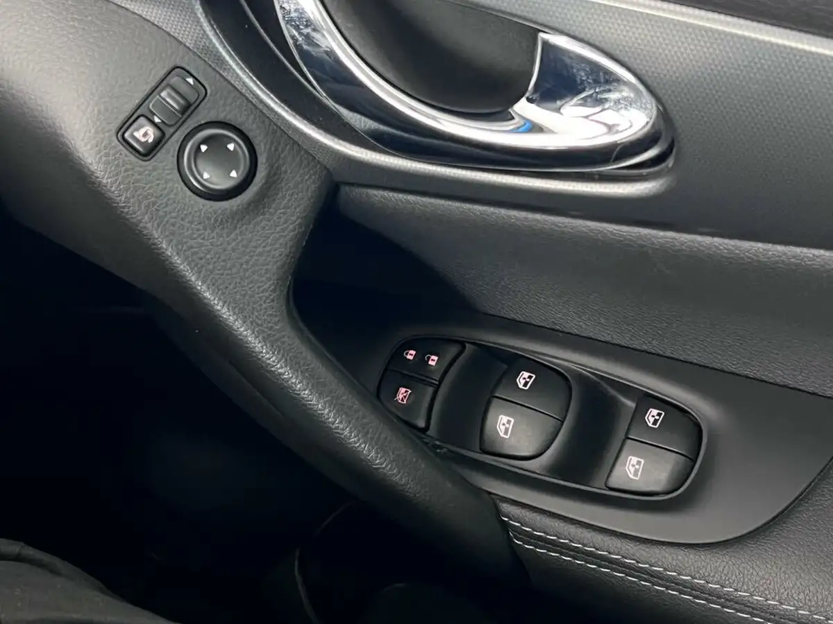 2018-nissan-qashqai-13-dig-t-n-connecta-160ps-big-30