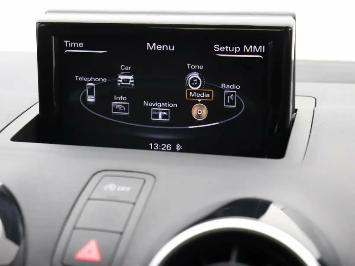 2018-audi-a1-14-tfsi-sport-nav-sportback-5d-big-15