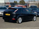 2009-ford-focus-16-zetec-hatchback-5d-small-15