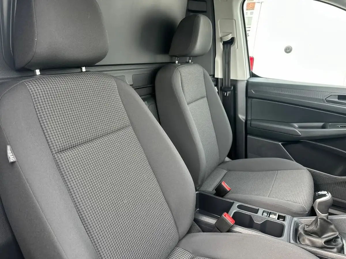 2024-volkswagen-caddy-20tdi-c20-cargo-commerce-big-22