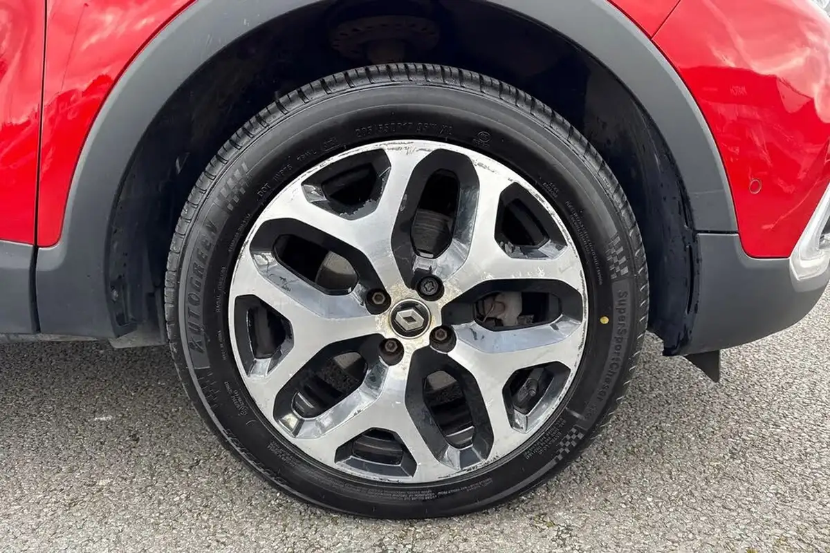 2019-renault-captur-15dci-gt-line-edc-auto-big-9