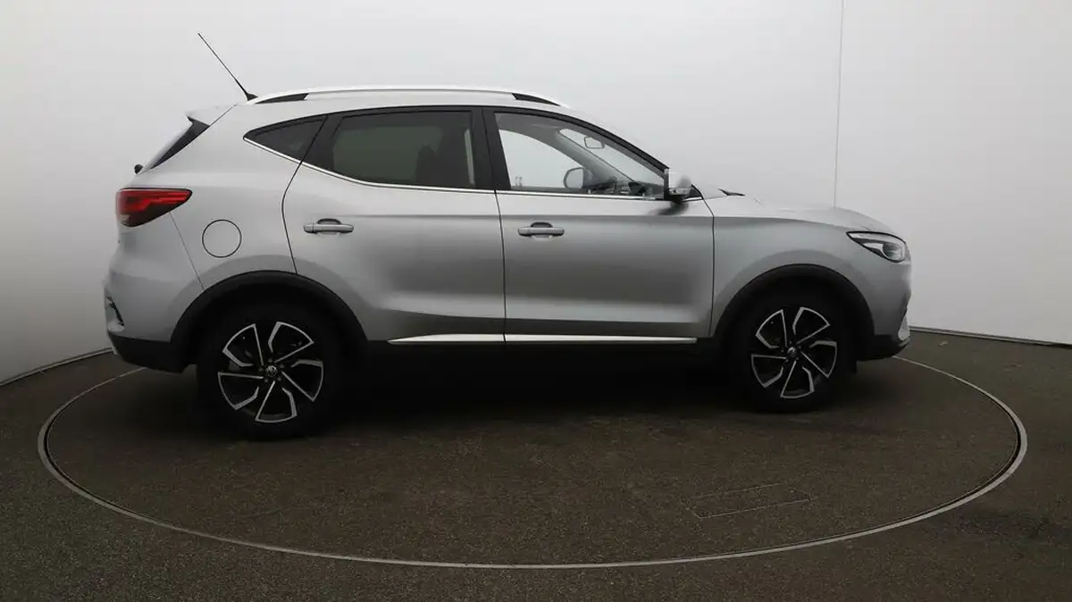 2023-mg-zs-suv-15-vti-tech-exclusive-big-8