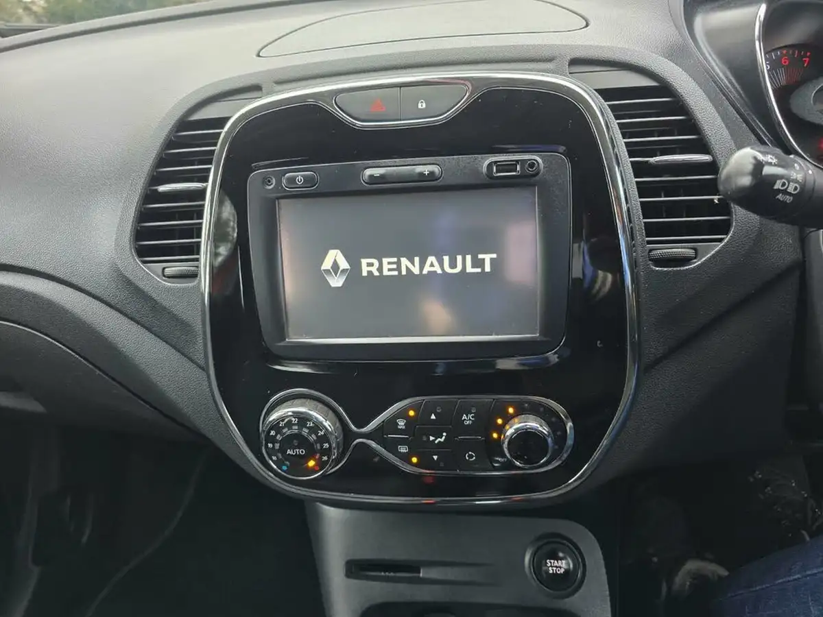 2016-renault-captur-12-dynamique-nav-big-35