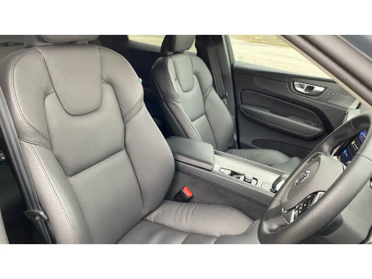 2024-volvo-xc60-20td-b4-plus-big-8