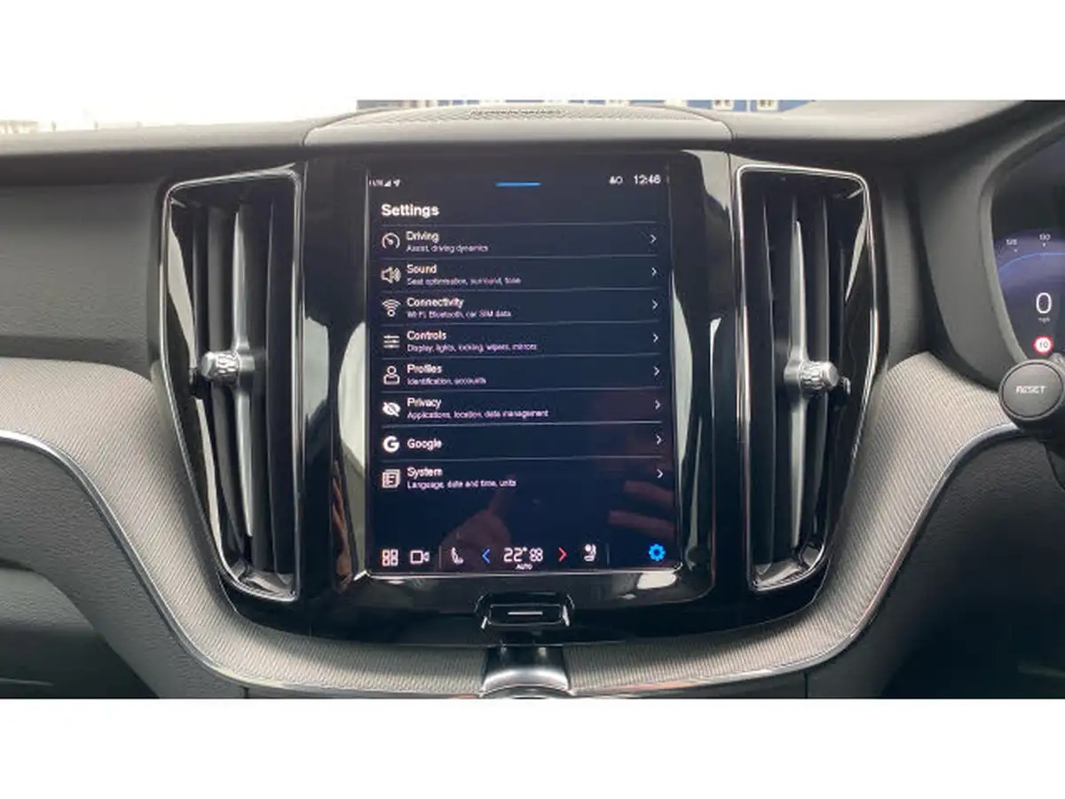 2024-volvo-xc60-20td-b4-plus-big-32