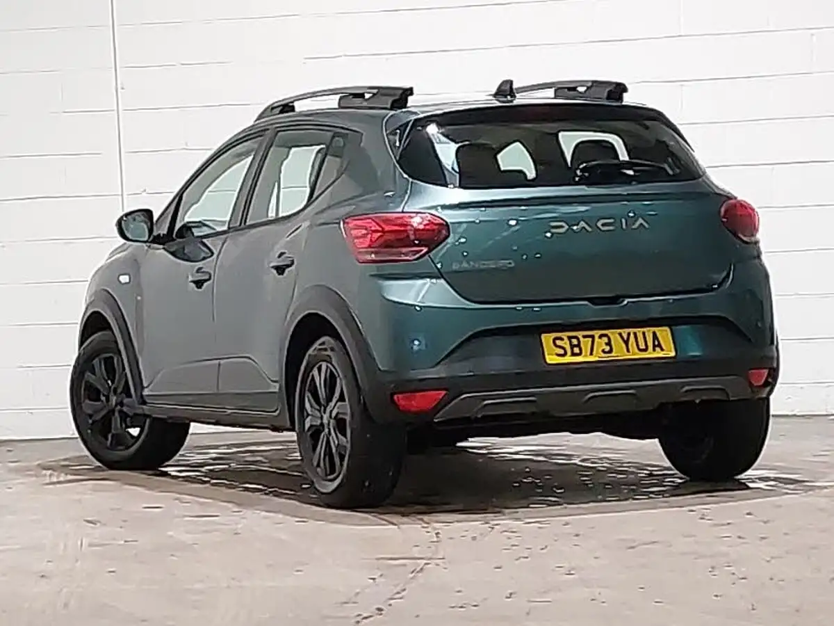 2023-dacia-sandero-stepway-10-tce-essential-90bhp-big-1
