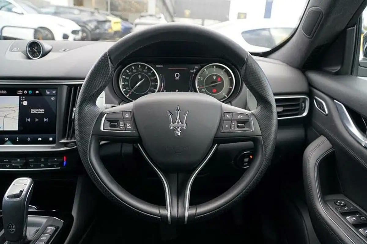 2021-maserati-levante-30-big-15