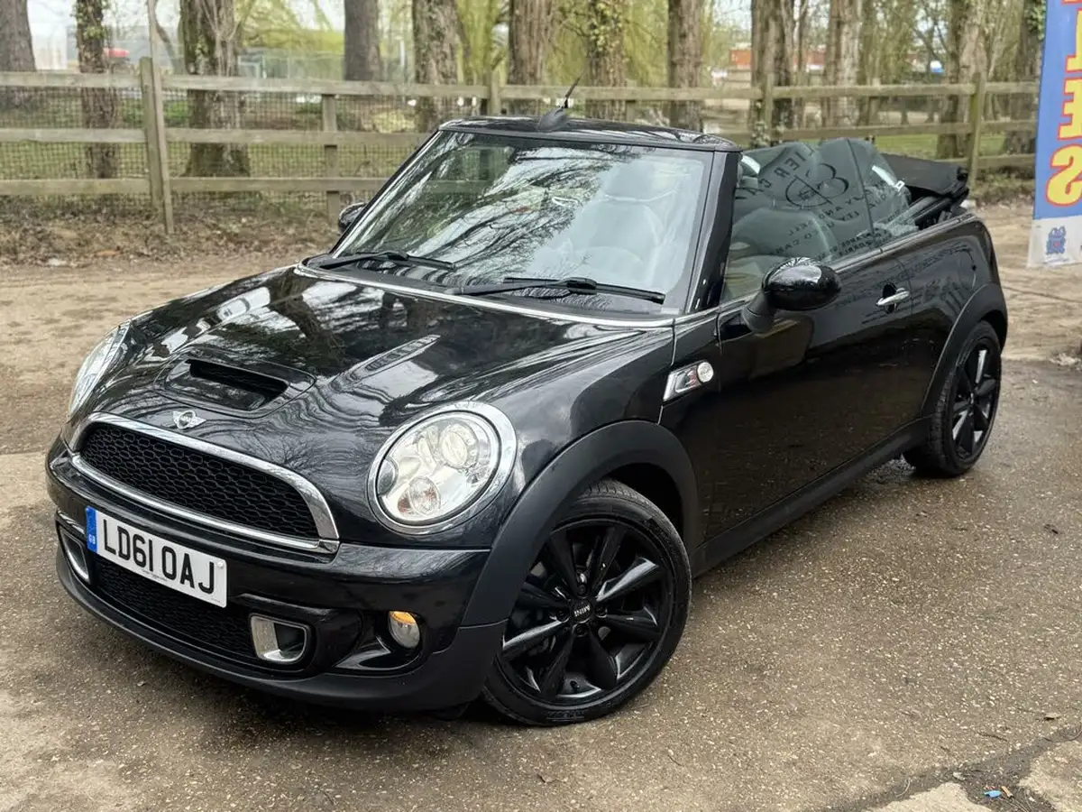 2011-mini-cooper-16-cooper-s-convertible-2d-big-8