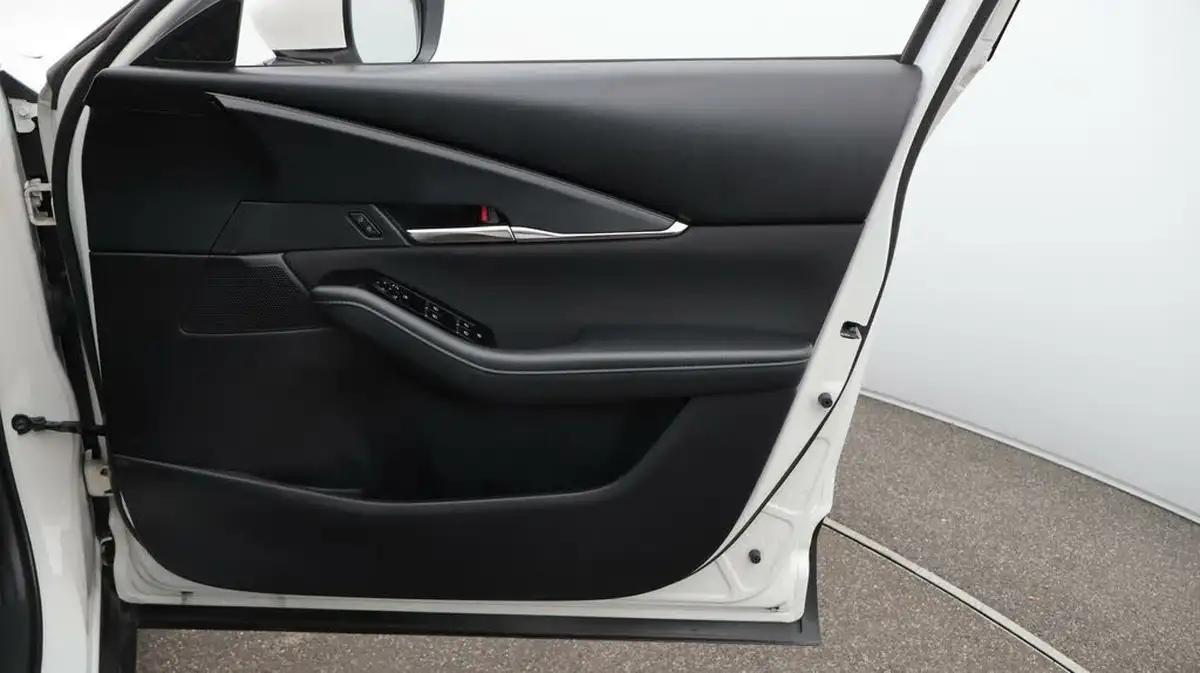 2021-mazda-cx-30-20-e-skyactiv-x-sport-lux-big-15