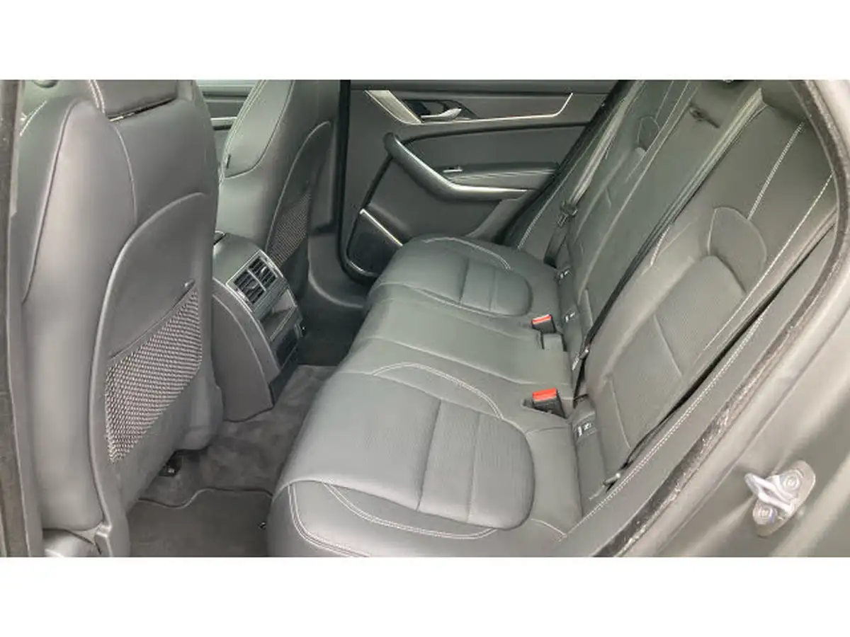 2023-jaguar-f-pace-20-d200-r-dynamic-hse-black-big-37