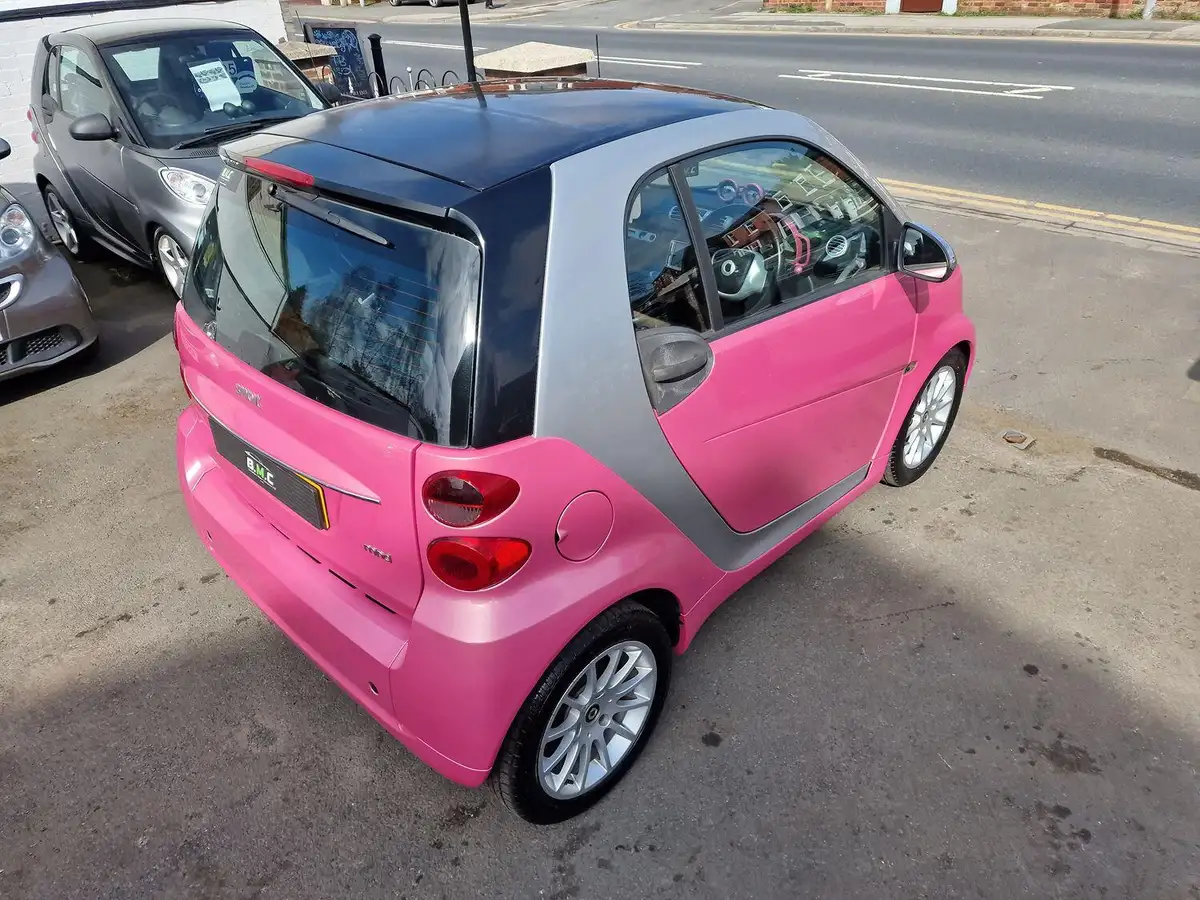 2010-smart-fortwo-10-passion-71bhp-coupe-softouch-big-11