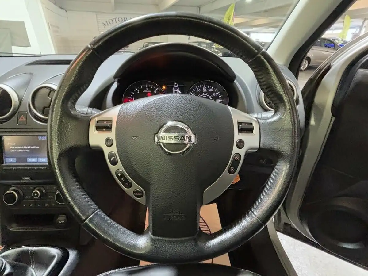 2013-nissan-qashqai-15td-360-big-20